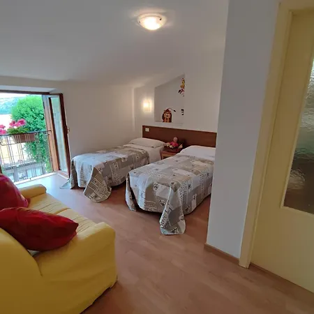 Amoroso's House, Penzion Caramanico Terme