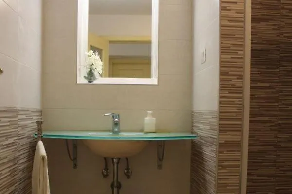 Konukevi Amoroso's House, Caramanico Terme